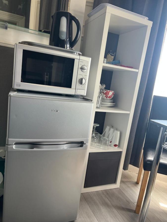 Mccoinnich Rooms Dundee Luaran gambar